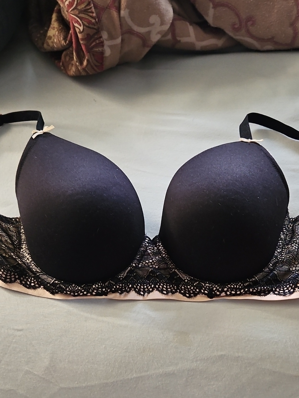Heidi Klum Intimates Black Lace Trim Push-Up Bra
